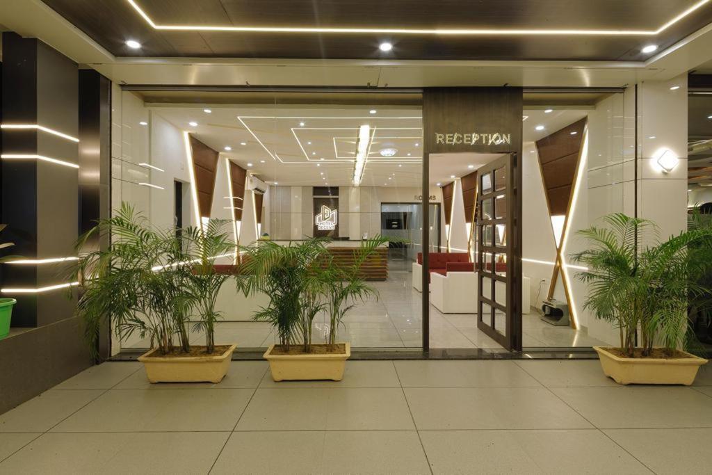 Hotel Decent Unjha Exterior foto