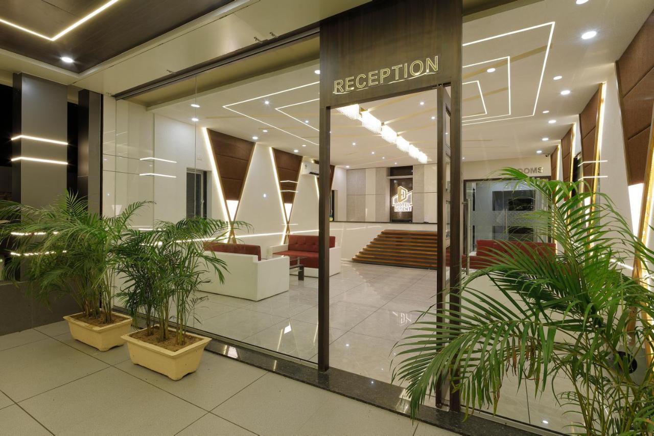 Hotel Decent Unjha Exterior foto